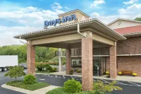 Days Inn by Wyndham Asheville Downtown North Hotel a Flat Creek