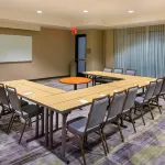 Courtyard Thousand Oaks Ventura County