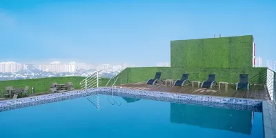 Regenta Suites Gurugram, Sohna Road, Sector 49 Hotels in 