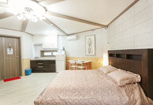 강화 아리엘펜션의 객실 내부 이미지