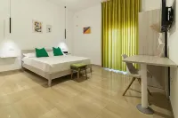 古希臘客房 龐貝古城公共澡堂附近的飯店