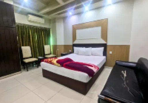 Quick Continental Hotel - Jail Road