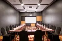 Aston Serang Hotel & Convention Center - Bãi đậu xe