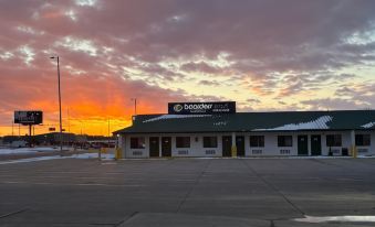 Boarders Inn & Suites by Cobblestone Hotels - Broken Bow