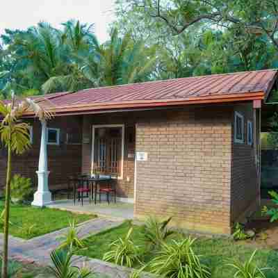 So-J Beach Villa Hotel Exterior