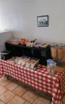 Across Country Motor Inn - breakfast