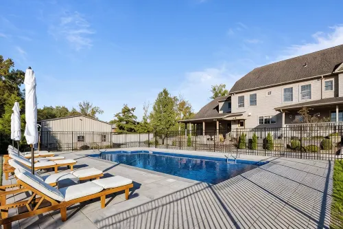 Elegant Home w/7BRs, Game Room, Luxury Yard, Pool