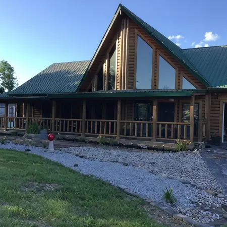 Spacious 5 bedrooms, three stories log cabin with WiFi, AC in charming Bronston