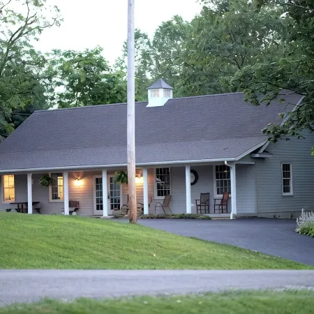 Spacious 2 BR home, just minutes from Berlin, OH.