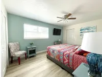 Beautiful 2/1 Home - Walking Distance to the Beach