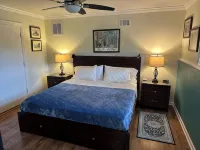 La Cabaña, a Quiet, Modern King Studio Retreat in Hot Springs Village, Arkansas -  Apartamentos vacacionales