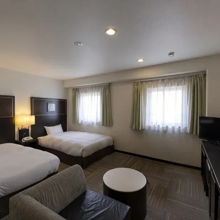 Ariston Inn Kanda Kitakyusyu Airport
