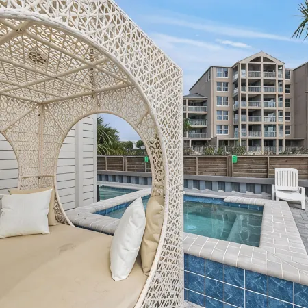 Sleeps 12! Pool, Hot Tub & Cabana-Rooftop Tub, Steps 2 O'Steen Beach/East Pass B