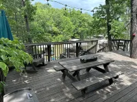 Recently Updated Lakefront Cabin House Near Camdenton at Lake of the Ozarks - Homestays