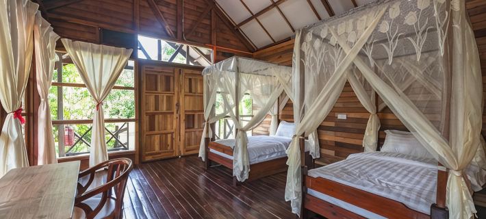 Borneo Sepilok Rainforest Resort โรงแรมในซันดากัน