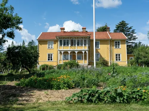 Högebo - living between forest and lake - Apartments