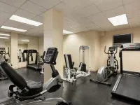 Premier Waterfront Room, Tiki Bar & Grill, Live Music, Pool, Gym, Kitchenette Hotels in Whitfield