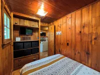 Wells On the Water -A Tiny but Mighty Cottage on Loon Lake