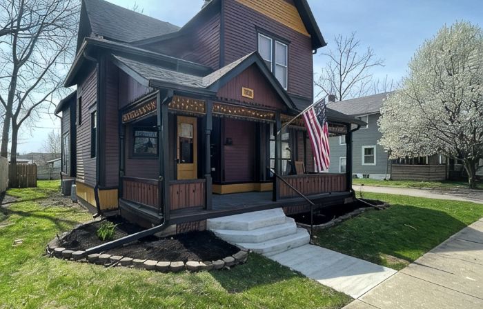 Updated Historic Home, in the Heart of Greenfield. Walking distance to downtown!