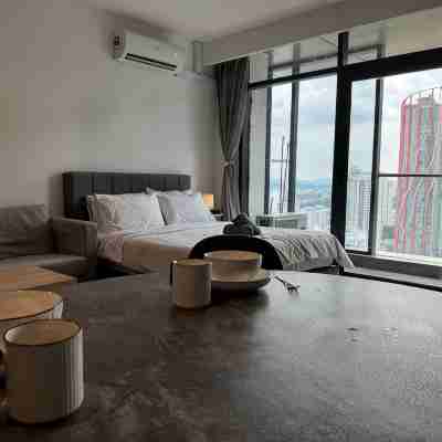 Stylish Homestay @ Hextar Mall Crown Tower 2pax Rooms