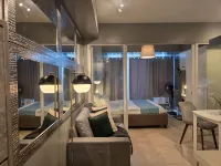 Citispace 1BR Suite at Azure Urban Resort #AZ07 - شرفة