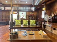 Doungploy BaanruenThai Homestay