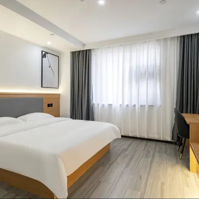 Changee Hotel (Yancheng Dafeng Port Bus Passenger Station) Hotels near Dafenggang Ocean World