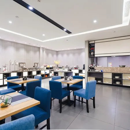 Home Inn (Wuxi Qingqi Road Wanda Plaza)