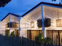 Sanse Boutique Hotel Hotels near Taraw Cliff