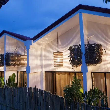 Sanse Boutique Hotel Отели рядом с достопримечательностью «Пляж Ипиль 1»