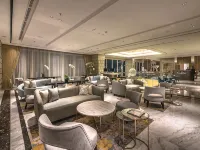 Oakwood Hotel & Residence Surabaya Hotels in Mulyorejo