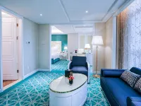 Wyndham Grand Plaza Royale Ningbo Hotels in Ningbo