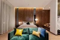 Tengchong Xitang Rehai Sulfur Hot Spring Hidden Luxury Boutique Stay (Heshun Ancient Town Yeya Lake) - พร้อมWifi