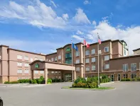 Wingate by Wyndham Calgary South