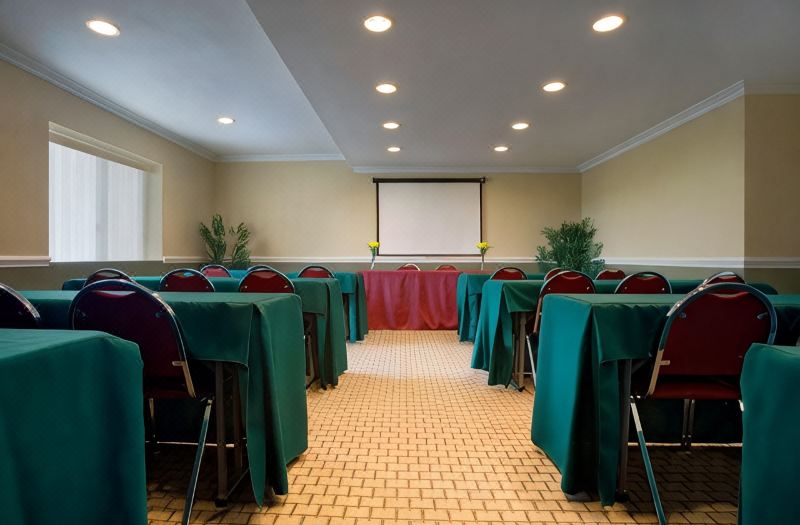 Elevation Inn & Suites, Trademark Collection by Wyndham photo 5