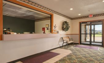 Super 8 by Wyndham Carroll/East