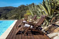Blue Lake House - Stunning Views, Pool, Sauna and Gym - Vila