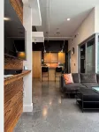 Upscale Condo with Private Entry! Walk to Downtown Restaurants & Shops! - 4 stjerner