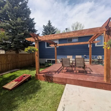 A Little R & R- private sauna & hot tub