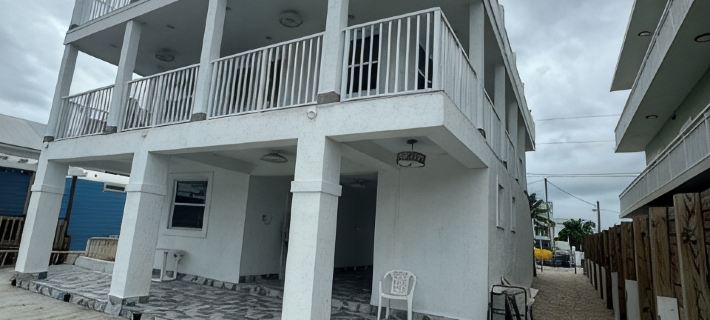Luxury Key Largo Hideaway, Waterfront, Modern & Peaceful Paradise Hotels in Key Largo