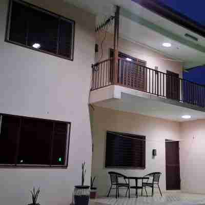 HASMATULLAH HOLIDAY APARTMENT 2-bedroom with WiFi & AC in delightful Sigatoka Hotel Exterior