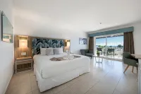 Playa Blanca Beach Resort - All Inclusive - 4-Star