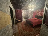 Magical Castle Near Theme Parks - Boutique