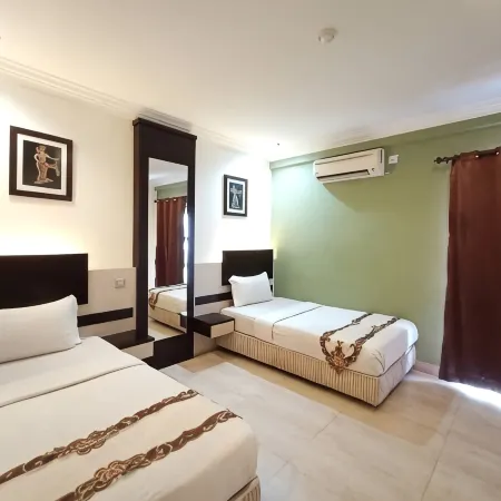 Maya Hotel