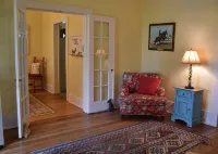 Country Cottage near Round Top. 13 miles from Round Top Square.