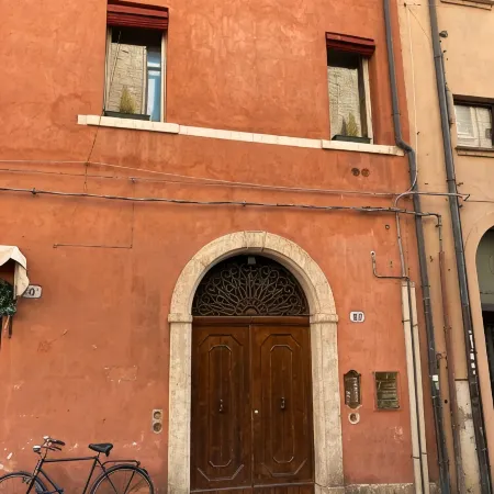 Maison Contrari