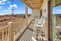 Direct Oceanfront condo in Cherry Grove - 4-Star