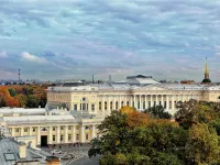 Catherine Art Hotel Hotel berhampiran Jambatan Istana