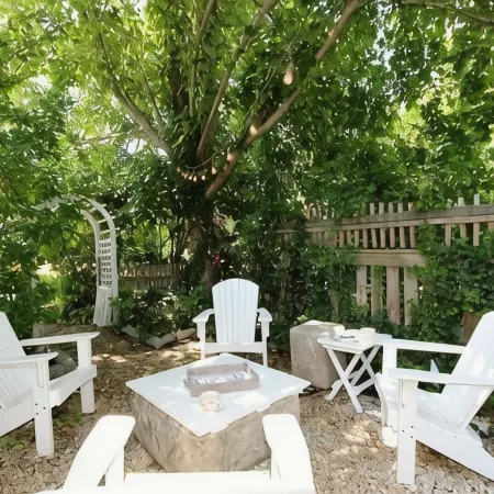 Beautifully decorated Brewster Home