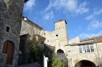 THE BLUE HOUSE NEAR THE ARDÈCHE GORGES